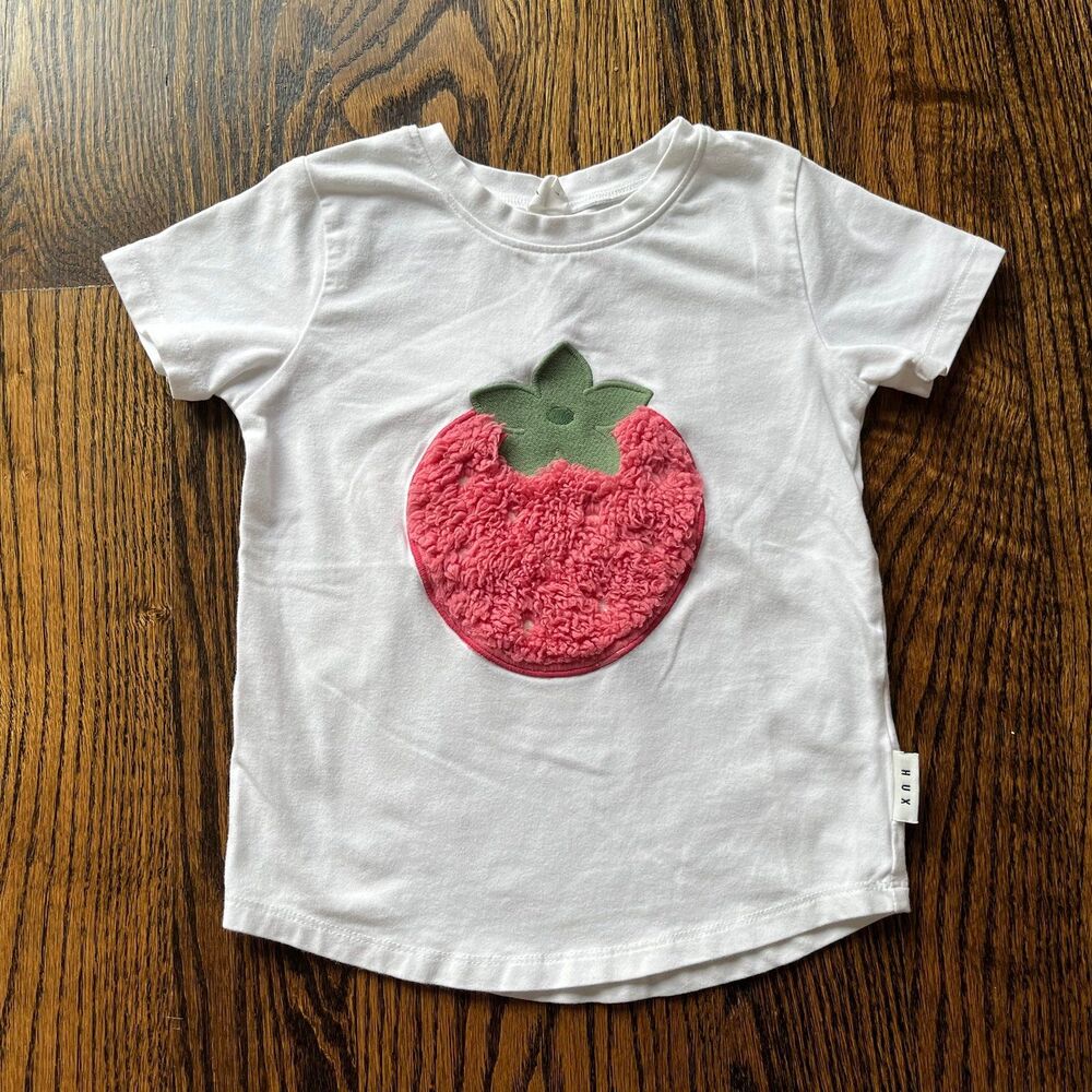 HUX Strawberry Appliqué T-shirt (4Y)
